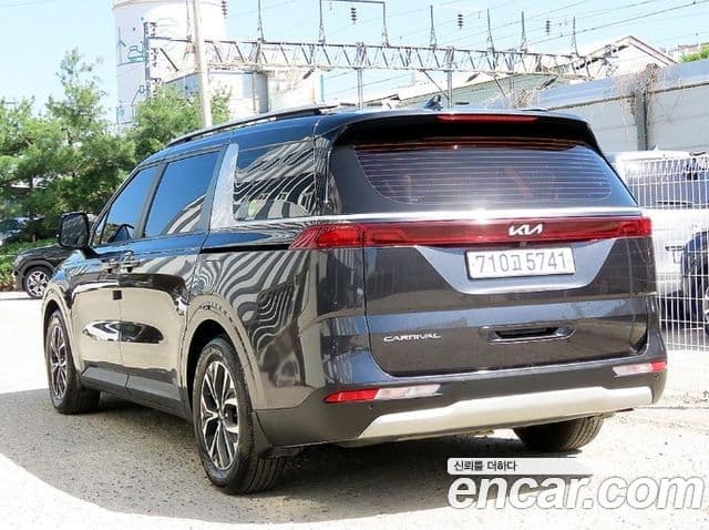 Kia Carnival 2022 — Şəkil 3/20