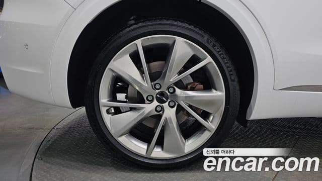 Genesis GV70 2024 — ფოტო 5/20
