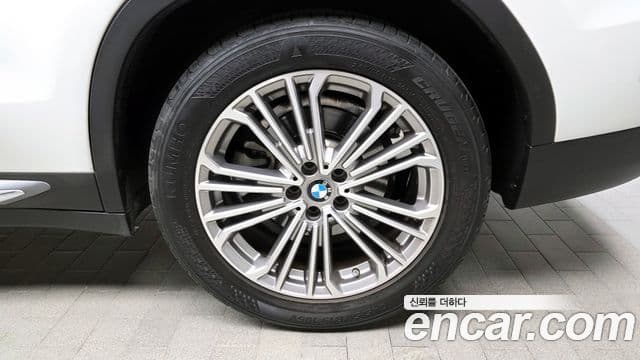 BMW X3 2021 — ფოტო 20/32