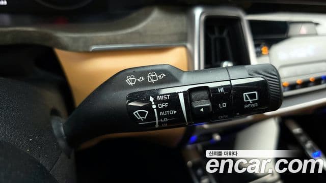 Kia Sorento 2021 — Şəkil 18/20