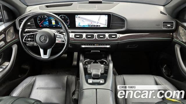 Mercedes-Benz GLE-Class 2022 — ფოტო 7/20