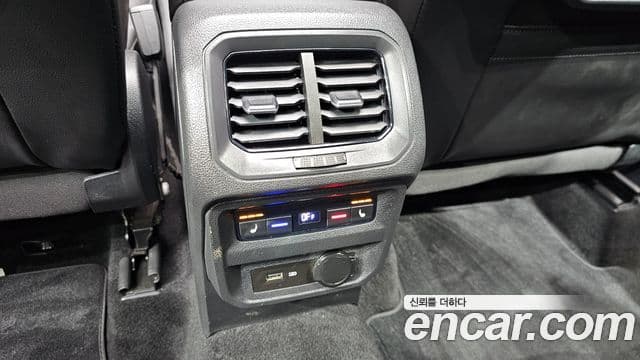 Volkswagen Tiguan 2020 — Şəkil 6/20