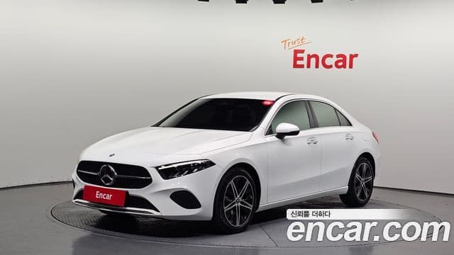 Mercedes-Benz A-Class 2024 — ფოტო 1/20
