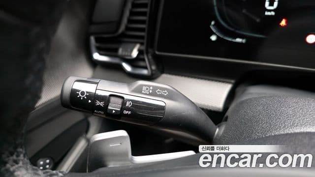 Kia Sportage 2023 — Фото 19/20