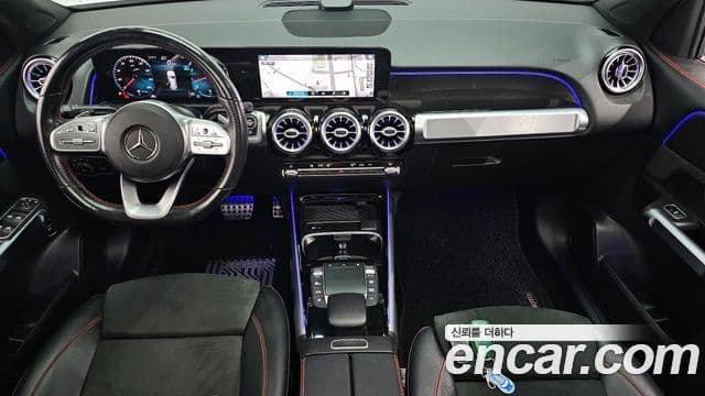 Mercedes-Benz GLB-Class 2021 — фото 7 из 20