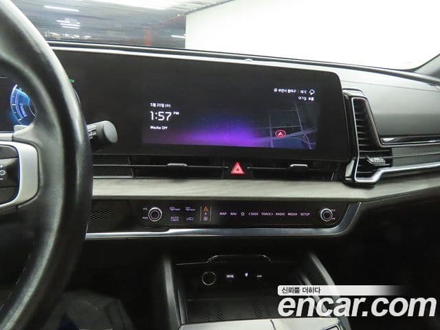 Kia Sportage 2022 — ფოტო 10/20