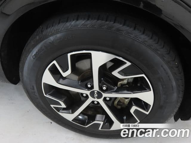 Kia Sportage 2022 — ფოტო 20/20