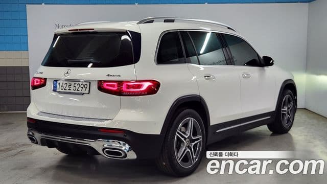 Mercedes-Benz GLB-Class 2021 — Şəkil 2/20