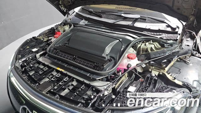 Mercedes-Benz EQS 2022 — ფოტო 8/36