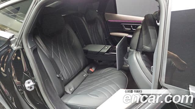 Mercedes-Benz EQS 2022 — ფოტო 33/36