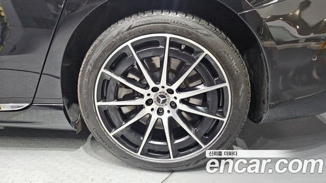 Mercedes-Benz EQS 2022 — ფოტო 26/36