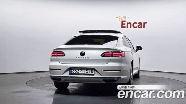 Volkswagen Arteon 2022 — ფოტო 4/20