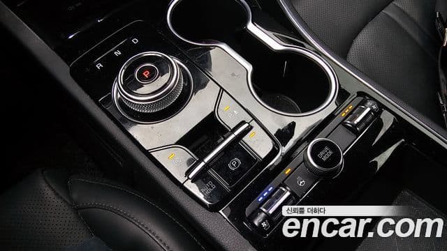 Kia K5 2020 — ფოტო 11/20