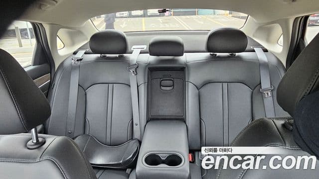 Kia K5 2020 — ფოტო 18/20