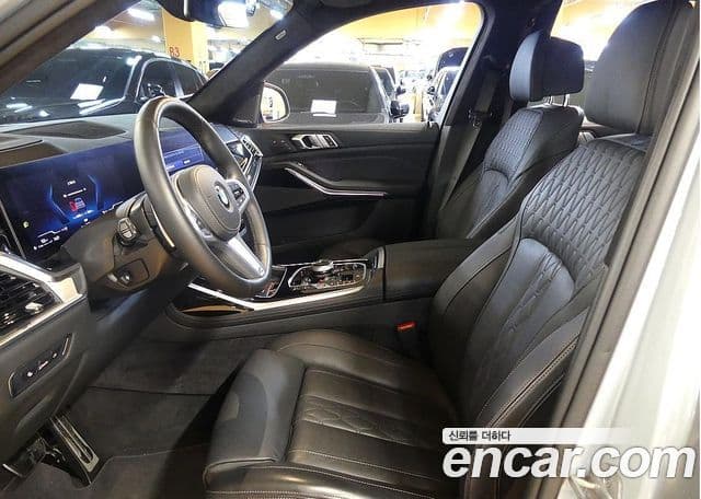 BMW X7 2024 — Şəkil 9/20