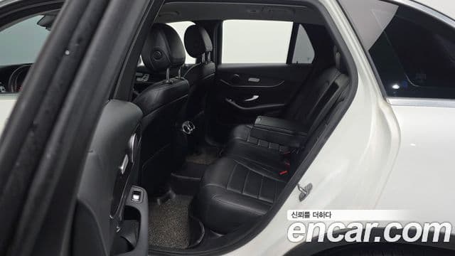 Mercedes-Benz GLC-Class 2019 — Фото 12/20