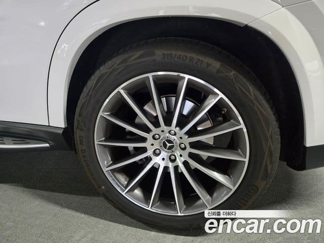 Mercedes-Benz GLE-Class 2025 — фото 8 из 20