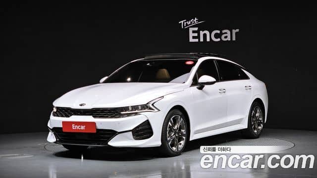 Kia K5, 2021