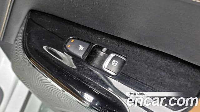 Kia K5 2021 — фото 17 из 20