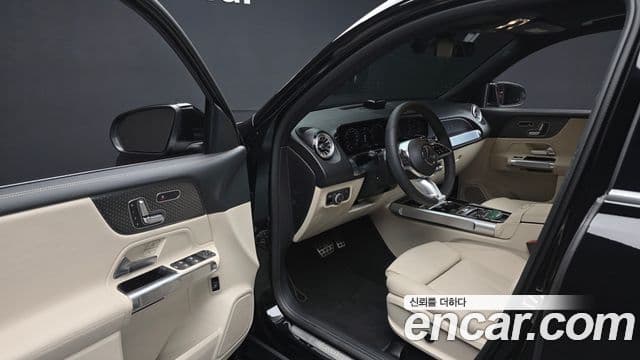 Mercedes-Benz GLB-Class 2024 — ფოტო 10/20