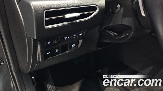 Hyundai Sonata 2021 — ფოტო 18/20