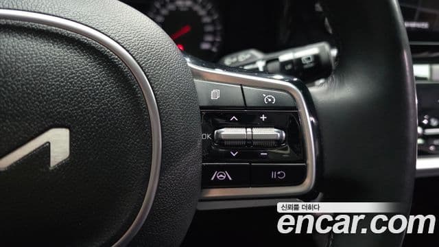 Kia Sorento 2022 — Şəkil 19/20