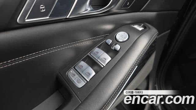 BMW X7 2022 — Photo 17/34