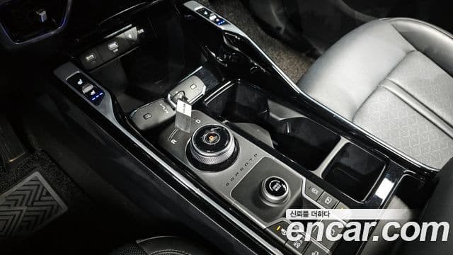 Kia Sorento 2023 — фото 8 из 20