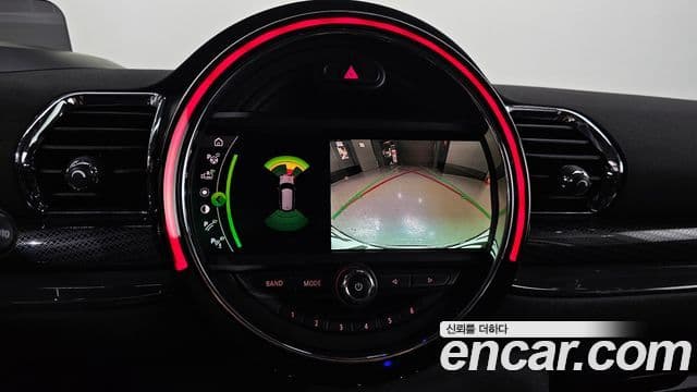Mini Cooper S Clubman 2021 — Фото 15/20