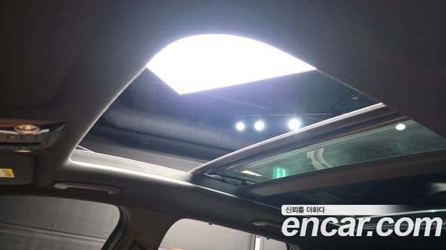 Kia Sorento 2023 — ფოტო 17/20