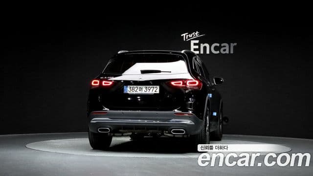 Mercedes-Benz GLA-Class 2020 — Фото 3/20