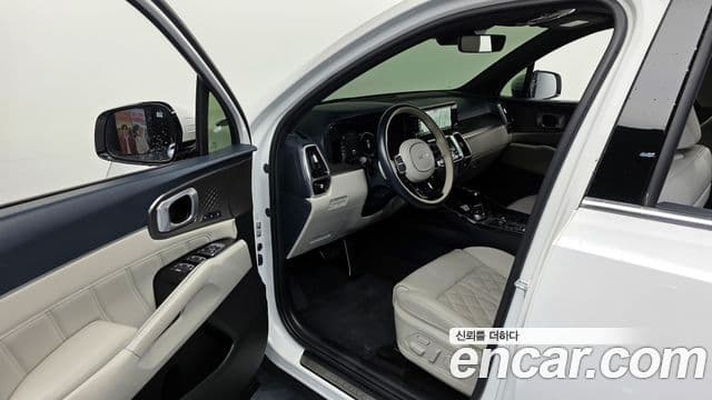 Kia Sorento 2022 — Фото 10/20