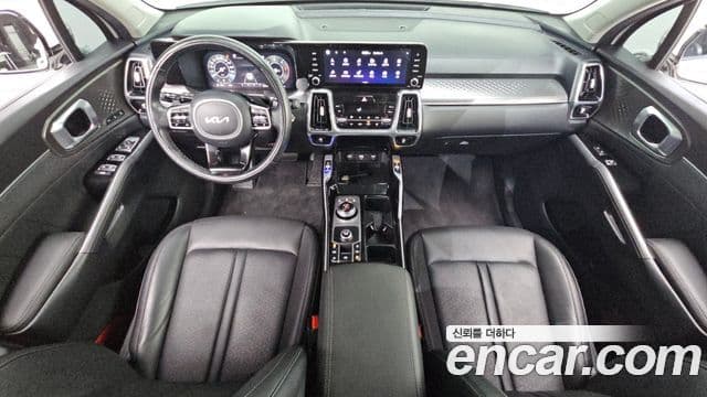 Kia Sorento 2021 — Фото 7/20