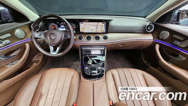Mercedes-Benz E-Class 2018 — Şəkil 10/20