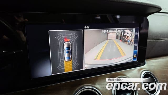 Mercedes-Benz E-Class 2018 — Şəkil 14/20