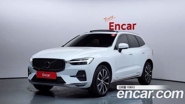Volvo XC60 2024 — ფოტო 1/20