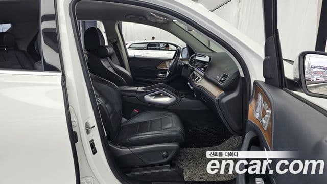 Mercedes-Benz GLE-Class 2019 — ფოტო 11/20