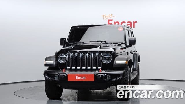Jeep Wrangler 2018 — ფოტო 2/20