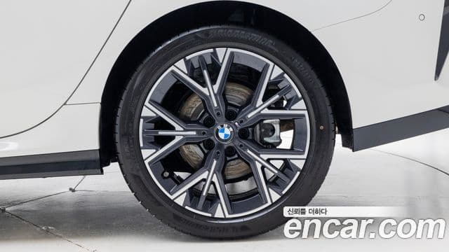 BMW 2 Series Gran Coupe 2025 — фото 4 из 20