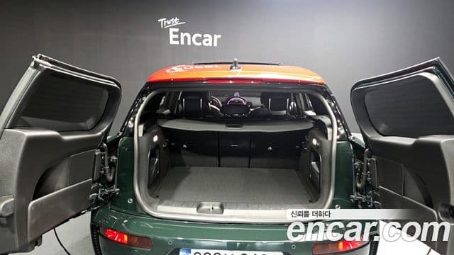 Mini Cooper S Clubman 2023 — ფოტო 20/20