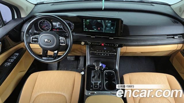 Kia Carnival 2021 — Şəkil 7/20