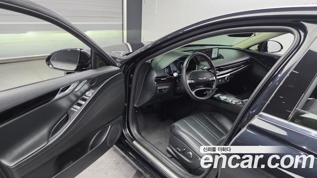 Genesis Electrified G80 2022 — ფოტო 10/20