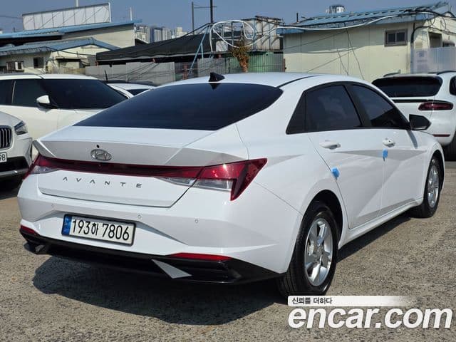 Hyundai Avante 2022 — Şəkil 5/20