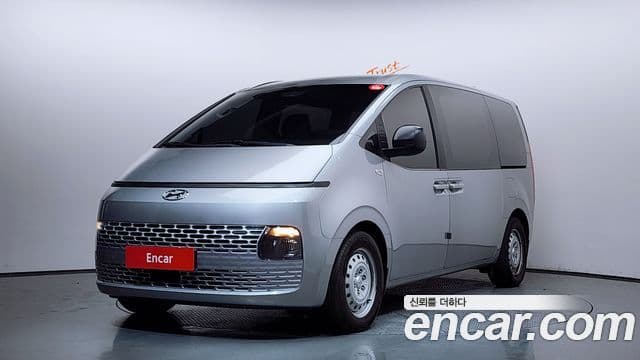 Hyundai Staria, 2022