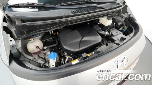 Hyundai Staria 2022 — фото 6 из 20