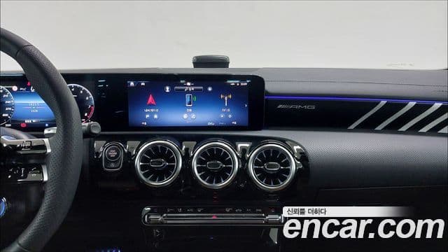 Mercedes-Benz CLA-Class 2025 — фото 16 из 17