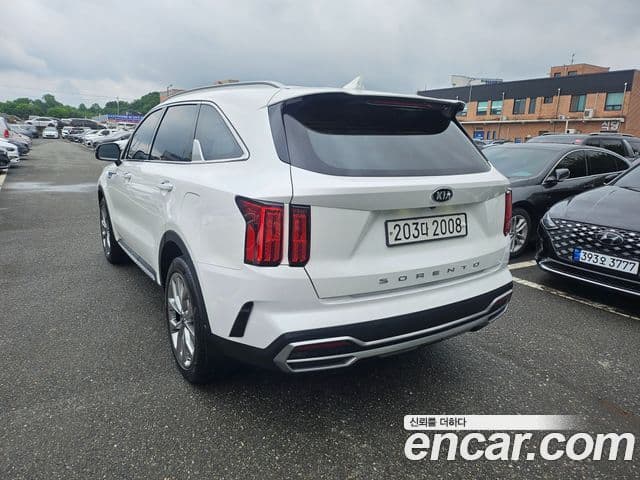 Kia Sorento 2021 — Фото 4/20