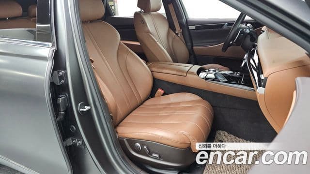 Genesis Electrified G80 2022 — ფოტო 11/20