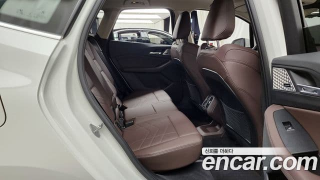 BMW 2 Series Active Tourer 2024 — ფოტო 12/20