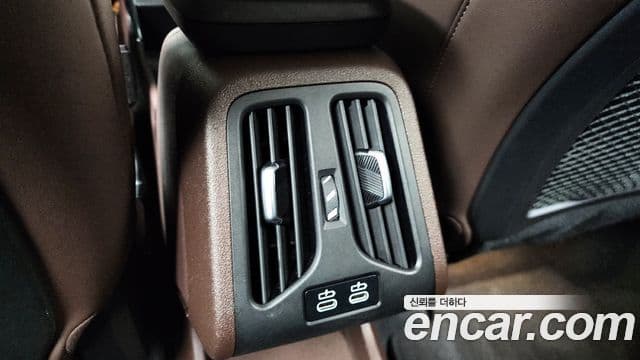 BMW 2 Series Active Tourer 2024 — ფოტო 19/20